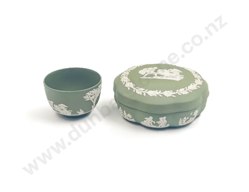 Wedgwood Green Jasper Powder Bowl and Small Bowl Image 1++