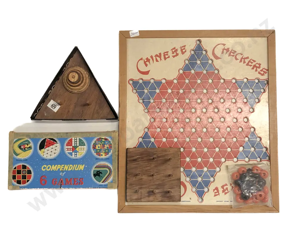 Small Group of Vintage Table Games Image 1++