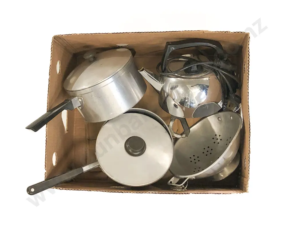 Two Boxes with Pots Image 1++