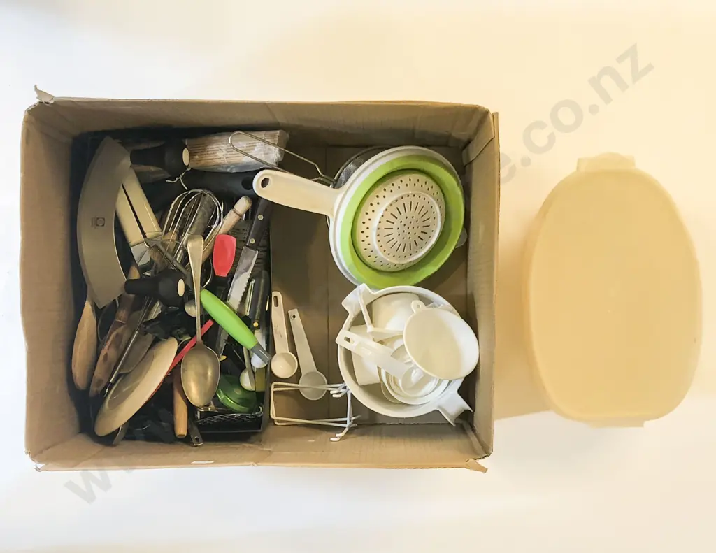 Two Boxes of Assorted Kitchenware Image 1++