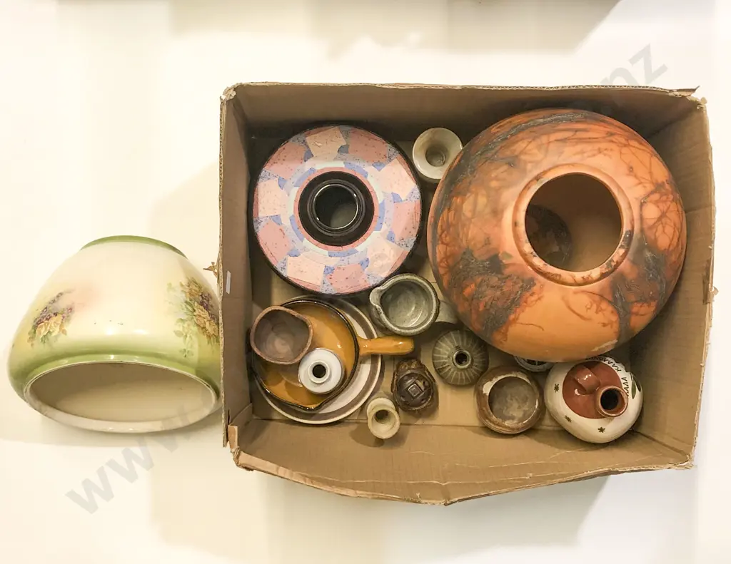 Box with Jardinere Large NZ Vase etc Image 1++