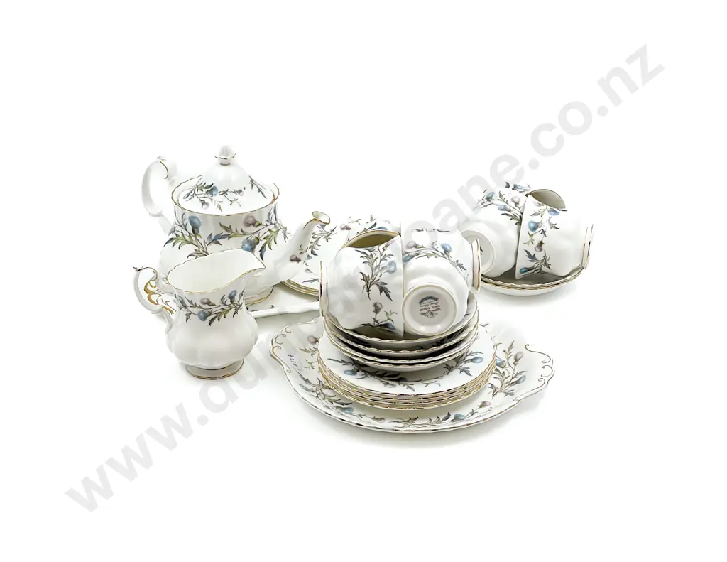 Royal Albert Brigadoon Pattern Tea Set Image 1++