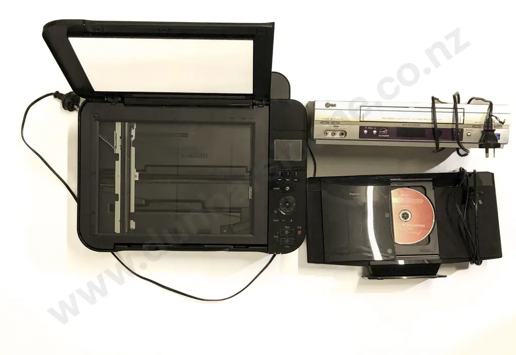 Assorted Electronics Image 1++