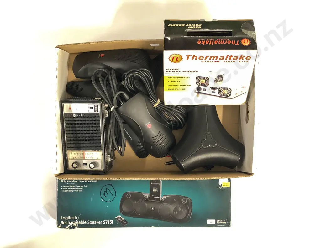 Selection of Assorted Electronics Image 1++