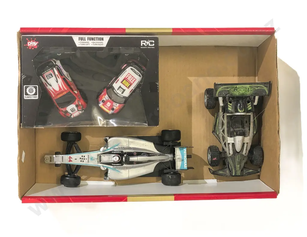 Two Remote Control Cars & Others (no controls) Image 1++