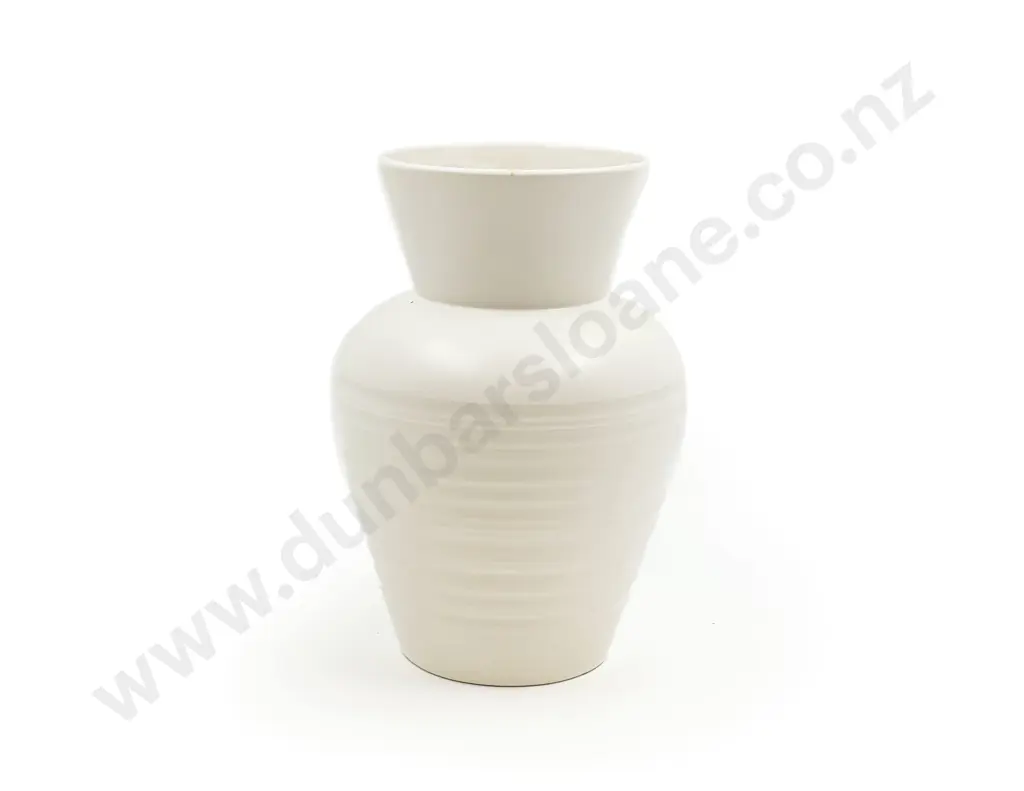 Large Crown Lynn Ribbed Vase #667 26cm Height Image 1++