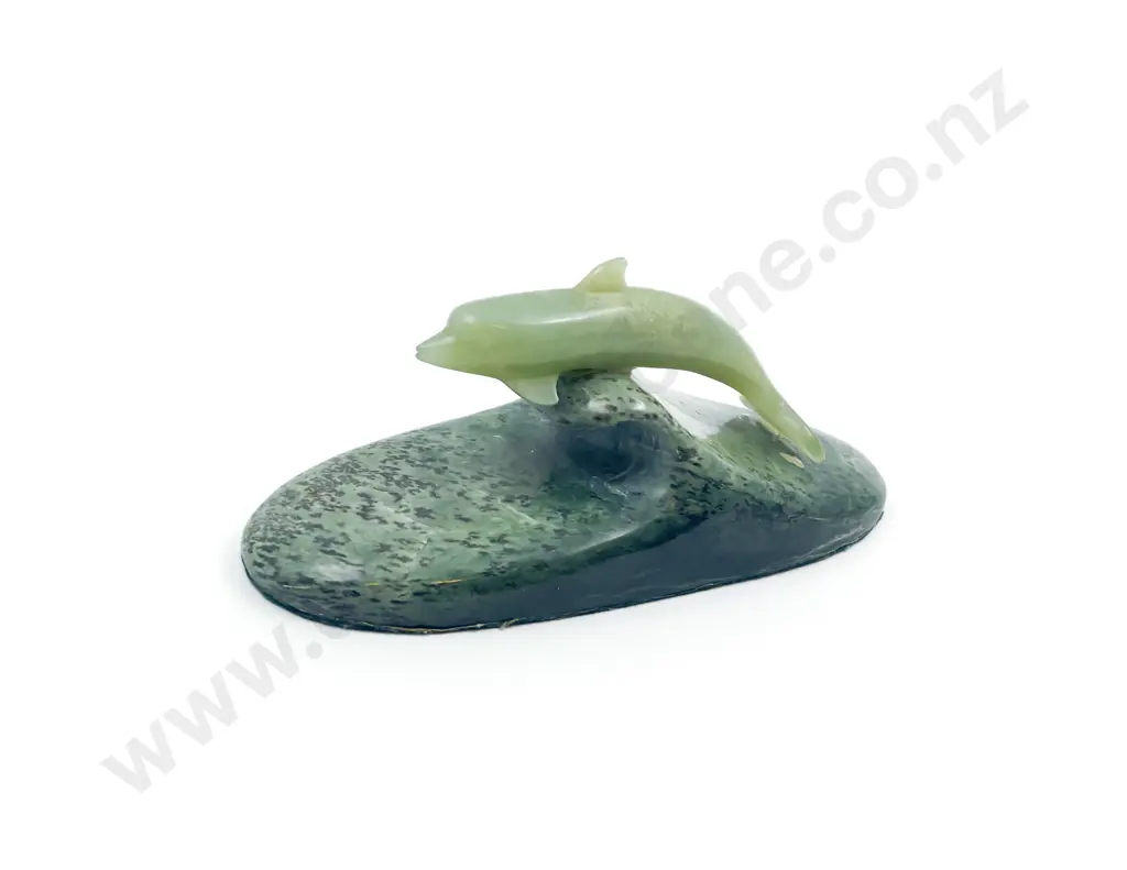 Jade Ornament of Dolphin Image 1++