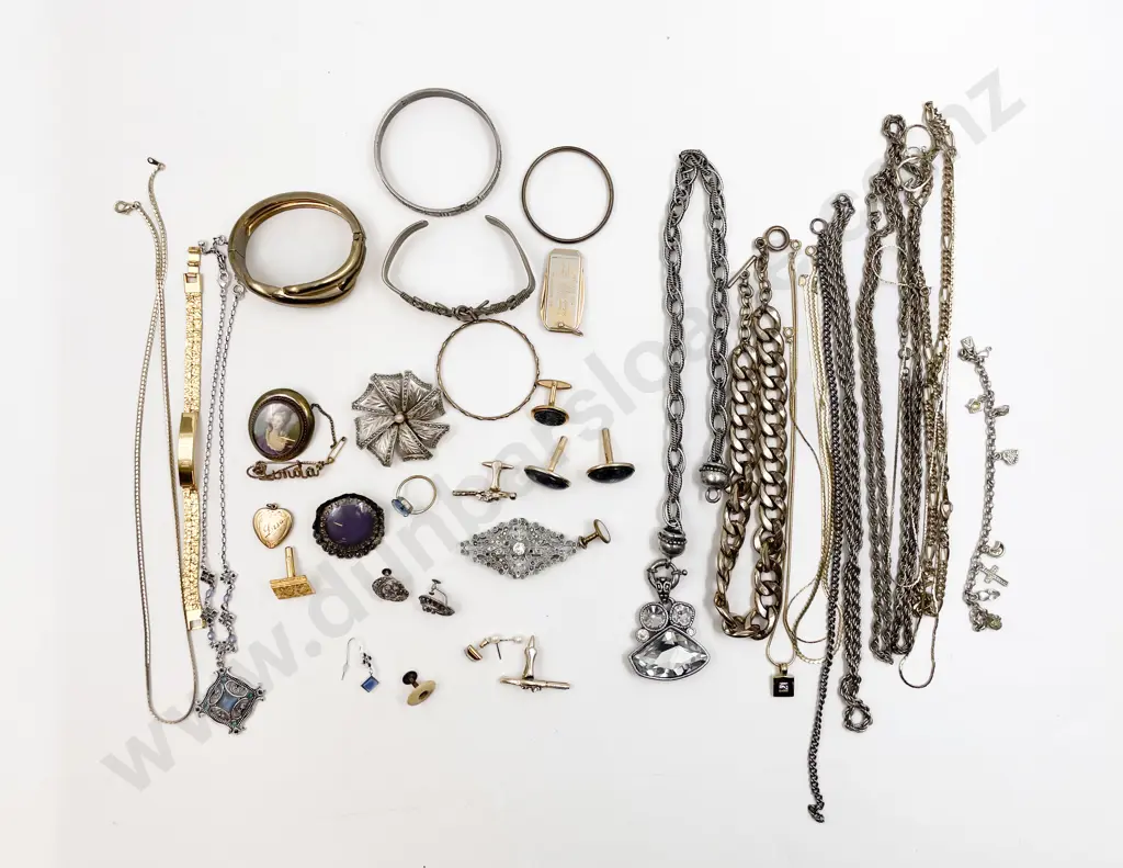 Collection Assorted Costume Jewellery Image 1++