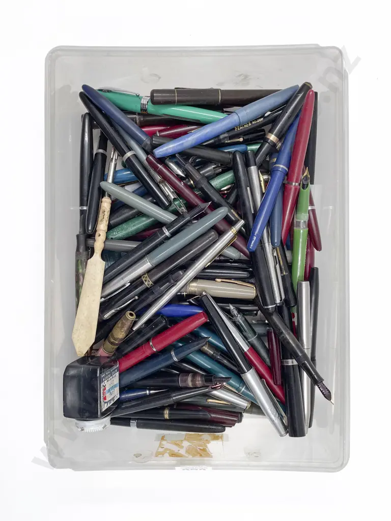 Box Lot Assorted Pens Image 1++