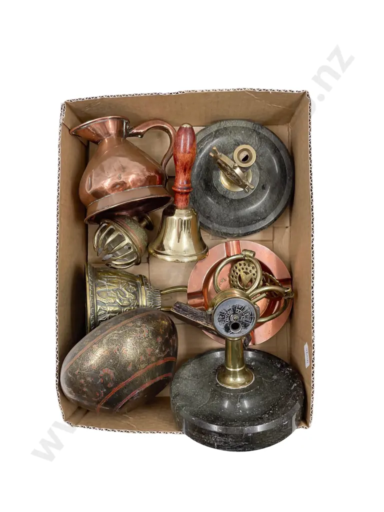 Collection Vintage Brass and Copper Ware Image 1++