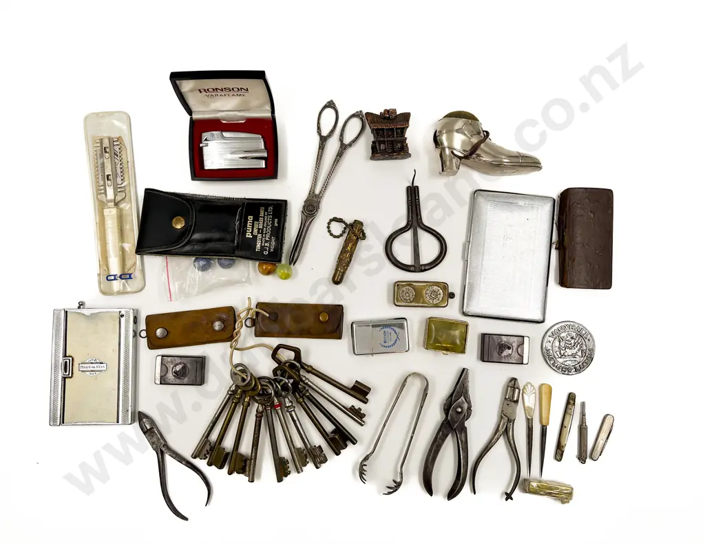Vintage Keys Image 1++