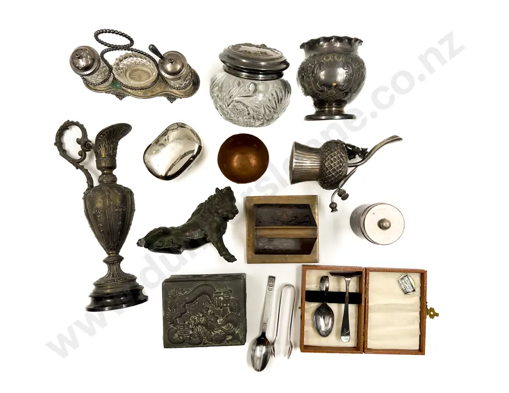 Condiment Set and Assorted S/P Image 1++