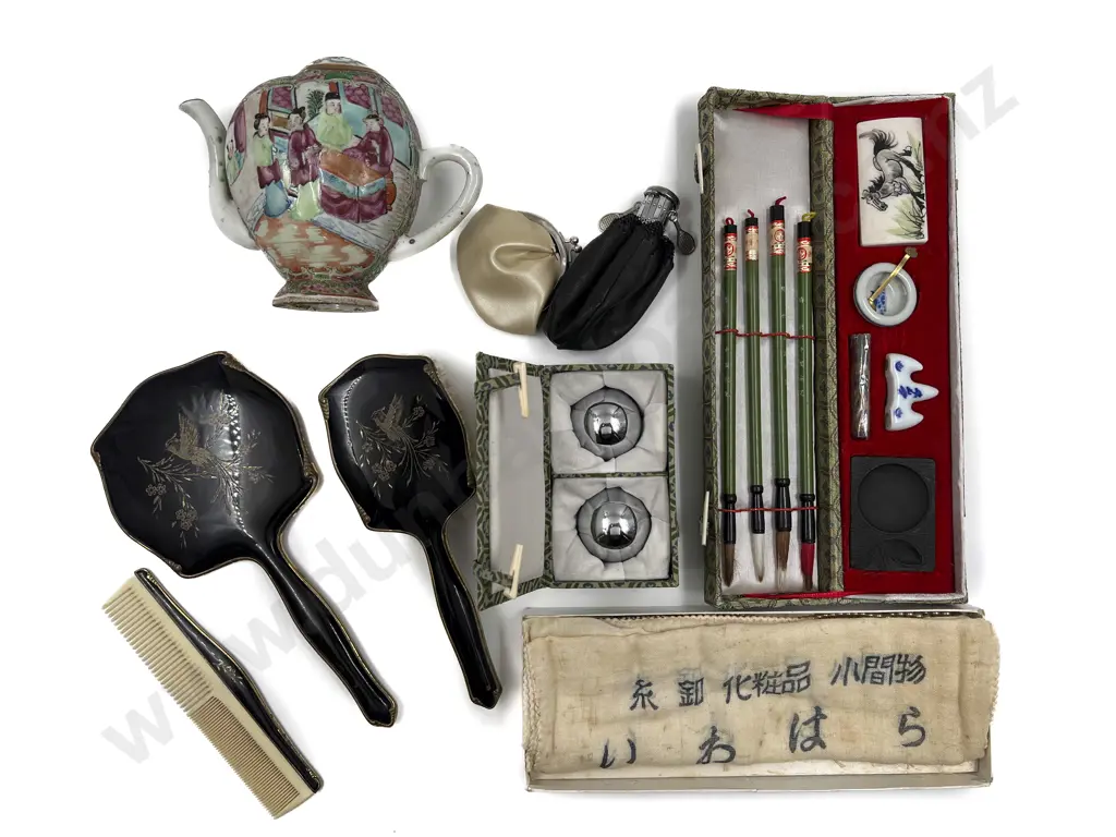 Boxed Chinese Caligriphy Set Etc Image 1++