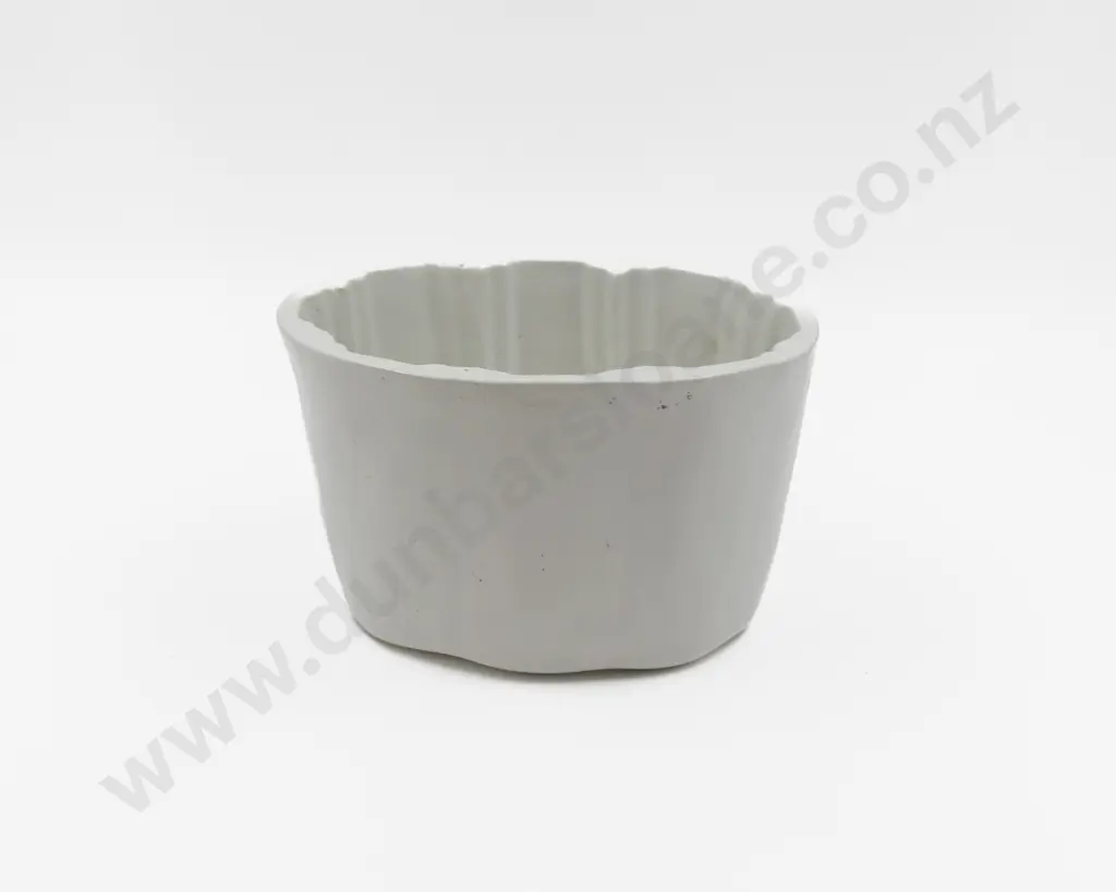 Victorian Heavy White China Jelly Mould Image 1++