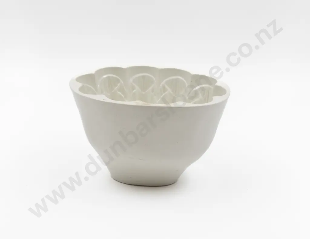 Victorian Brownfields Heavy White China Jelly Mould Image 1++