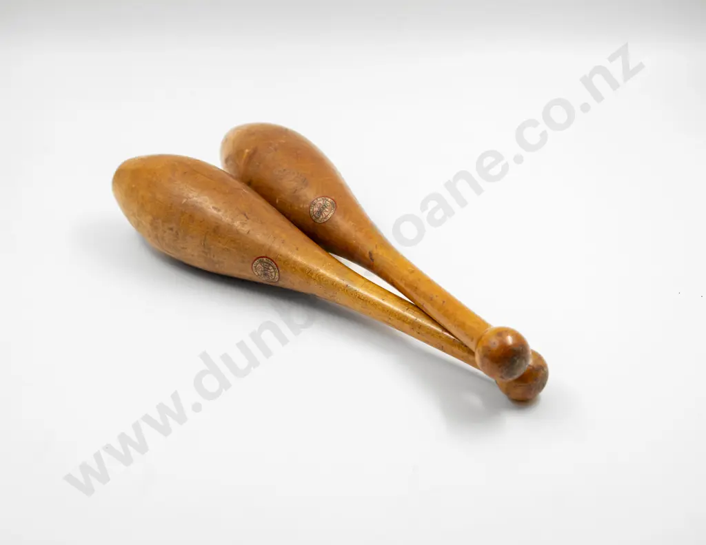 Pair Late C19th Narragansett Machine Co USA Fruitwood Juggling Pins Image 1++