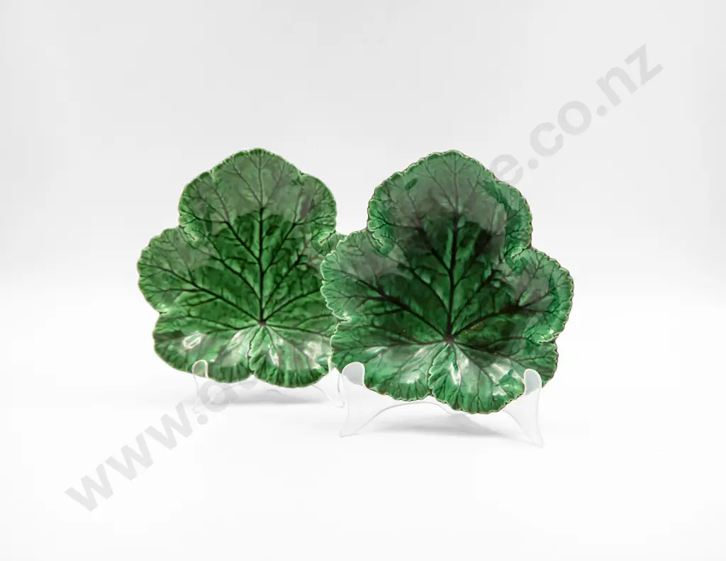 Two Wedgwood Green Glazed Leaf Moulded & Shapes Serving Plates Image 1++