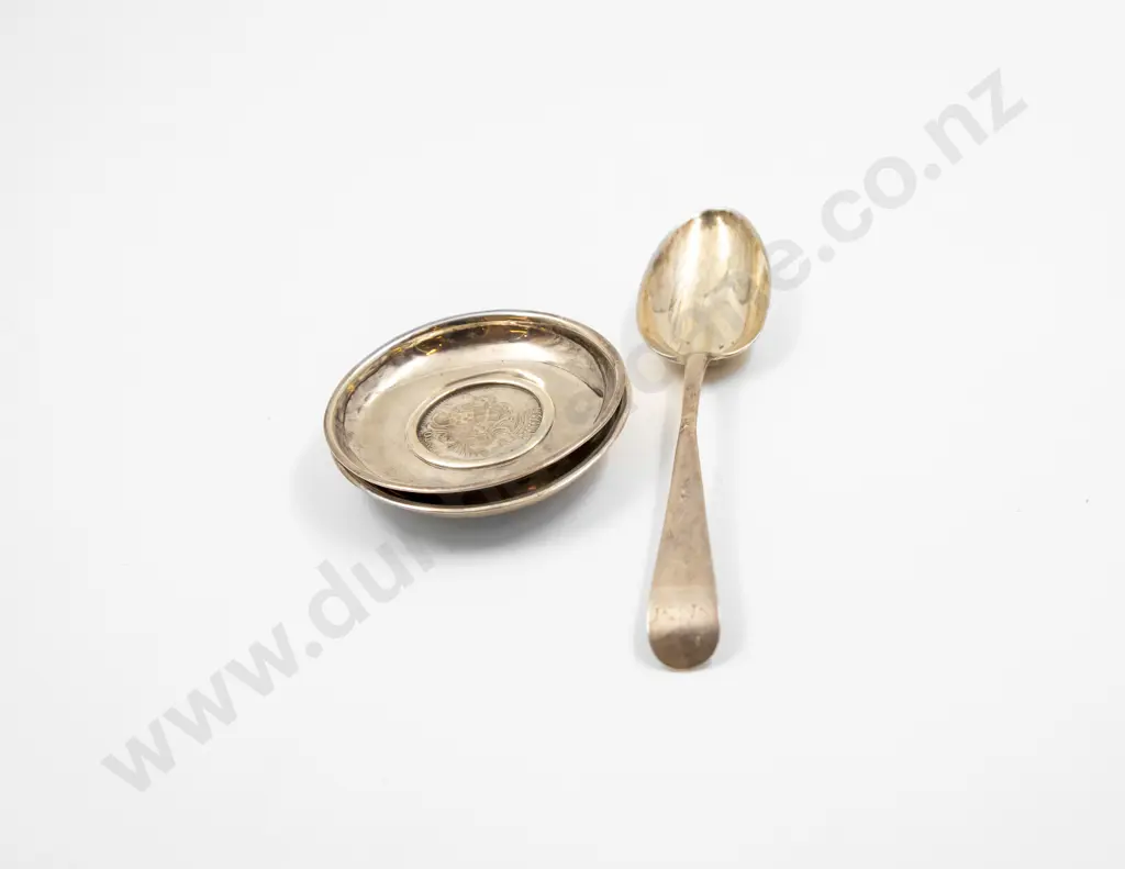 Two 1761 Manuel Pinto da Fonseca Silver Coin Dishes Image 1++