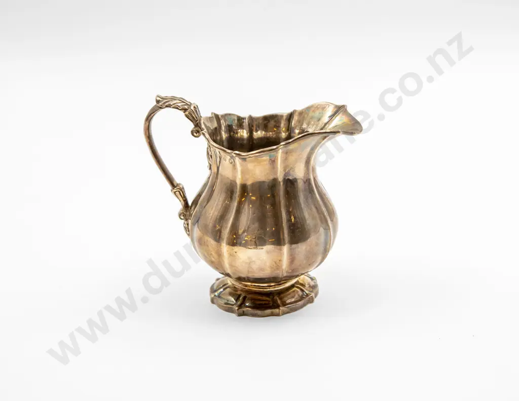 WMIV Heavy S/S Baluster Form Cream Jug Image 1++