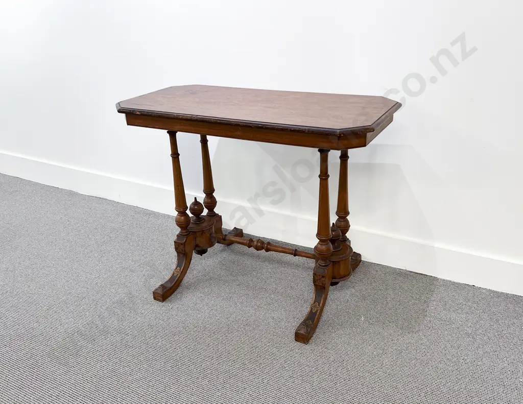 C19th NZ Colonial Mottled Kauri Sofa or Side Table Image 1++