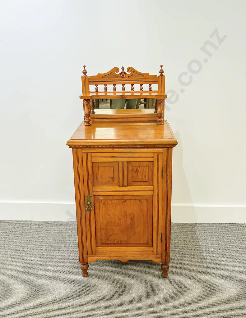 NZ Colonial Rimu Pot Cupboard by Howard Franklyn c1906 Image 1++
