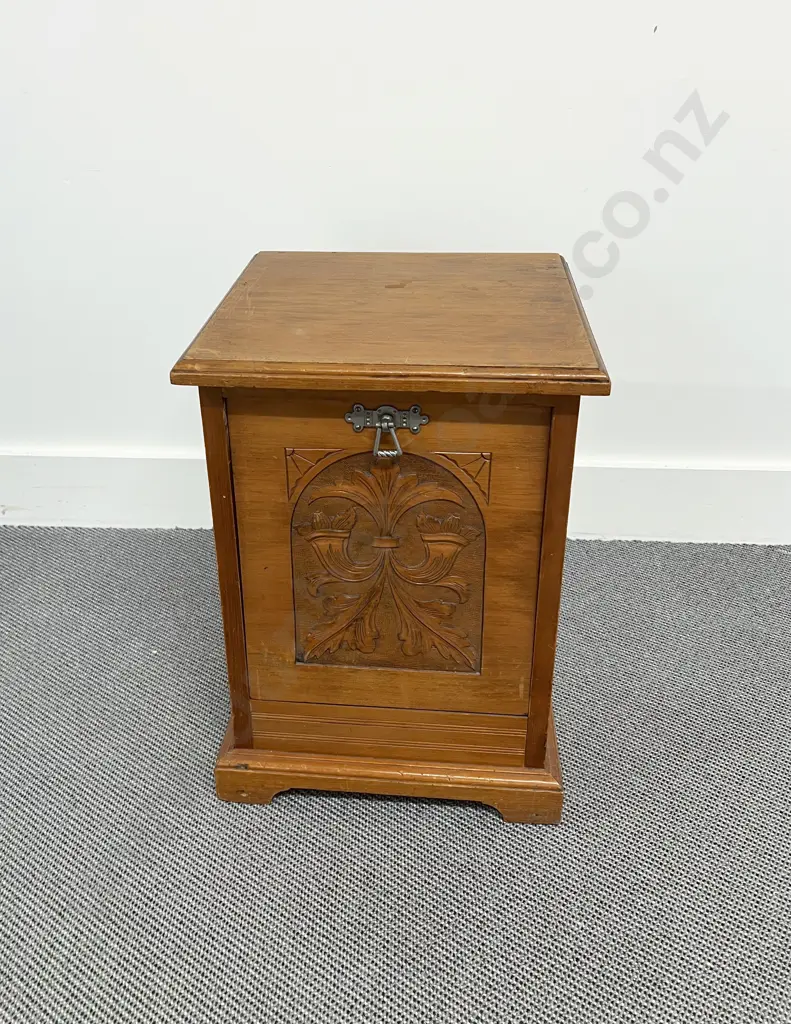 NZ Colonial Kauri Coal Box Image 1++