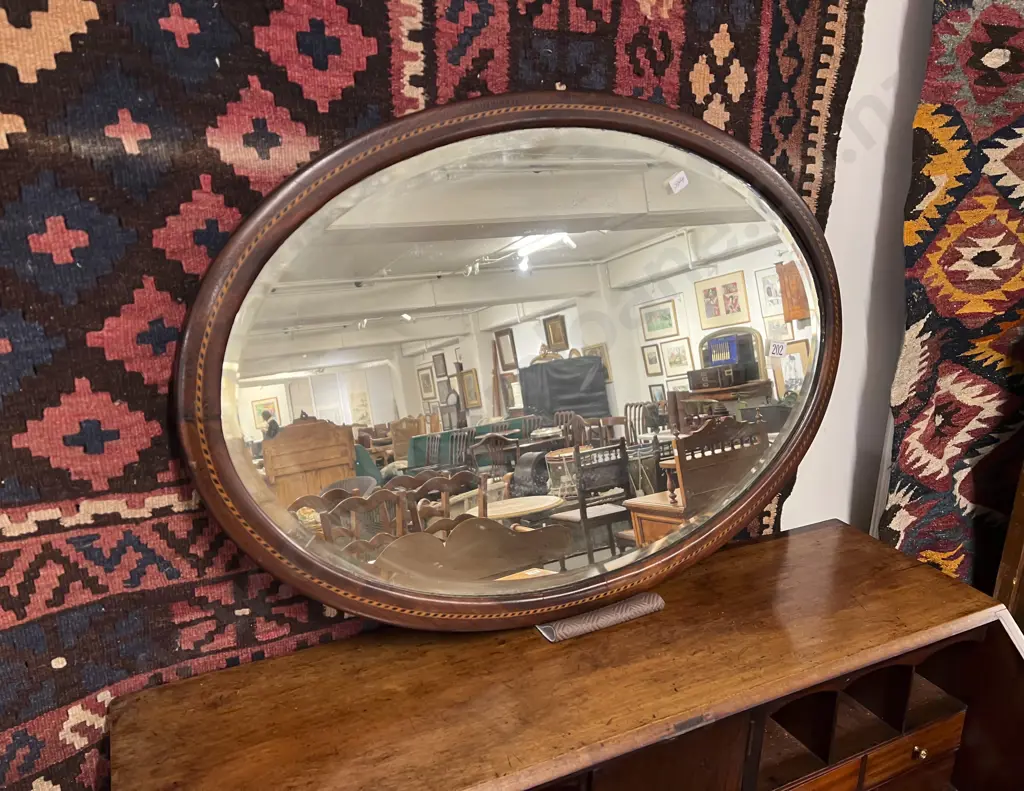Edwardian Mahogany Sheraton Revival Oval Framed Wall Mirror Image 1++