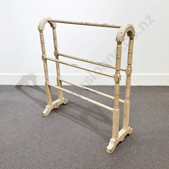Vict Painted Fruitwood Towel Rail