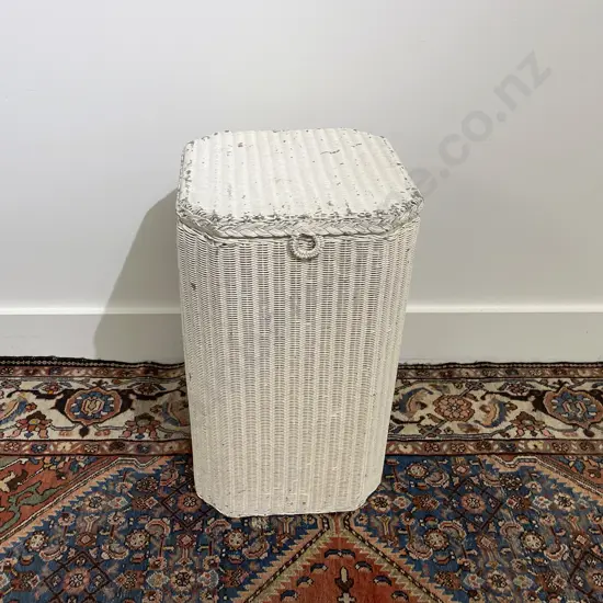 Vintage Lloyd Loom Cream Colourway Laundry Box