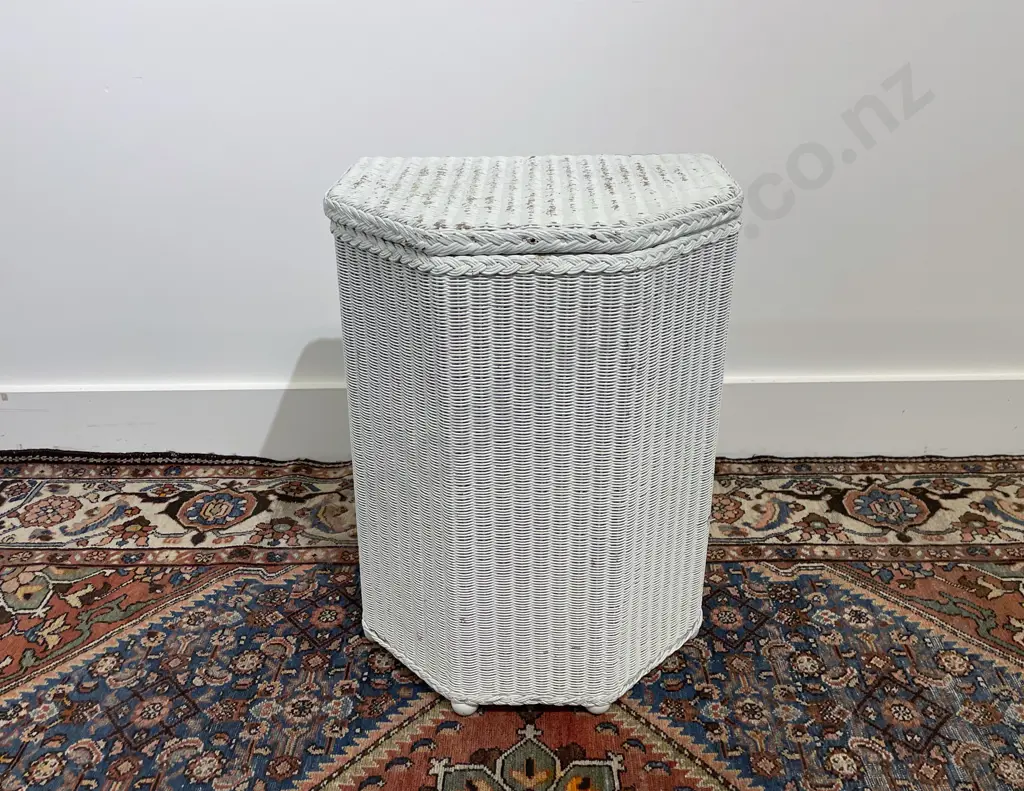 Vintage Lloyd Loom White Colourway Laundry Box Image 1++