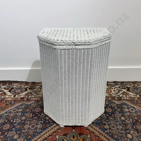 Vintage Lloyd Loom White Colourway Laundry Box