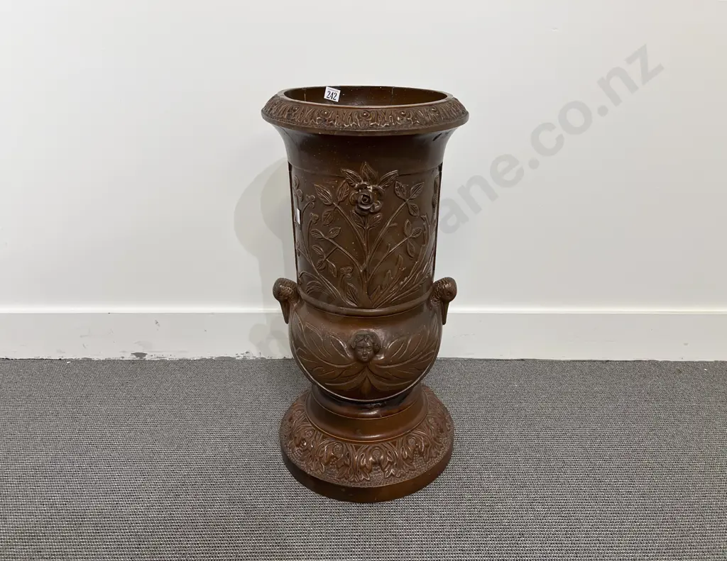 Unmarked Vict Pottery Stick Stand Image 1++