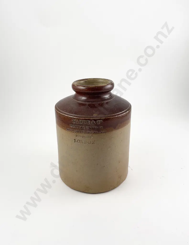 Vic Taddy & Co Stoneware Tobacco Jar Image 1++