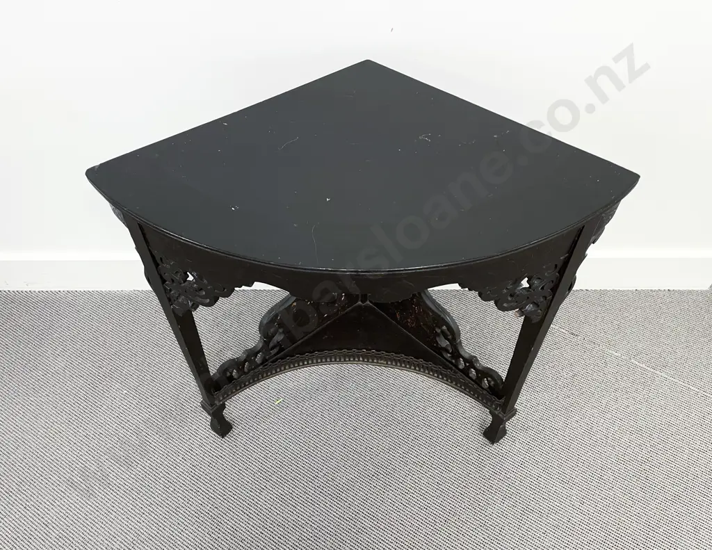 Late Vict Ebonised Corner Occasional Table Image 1++