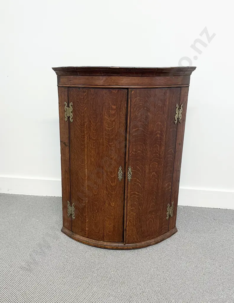 Geo III Oak Corner Wall Hanging Cabinet Image 1++