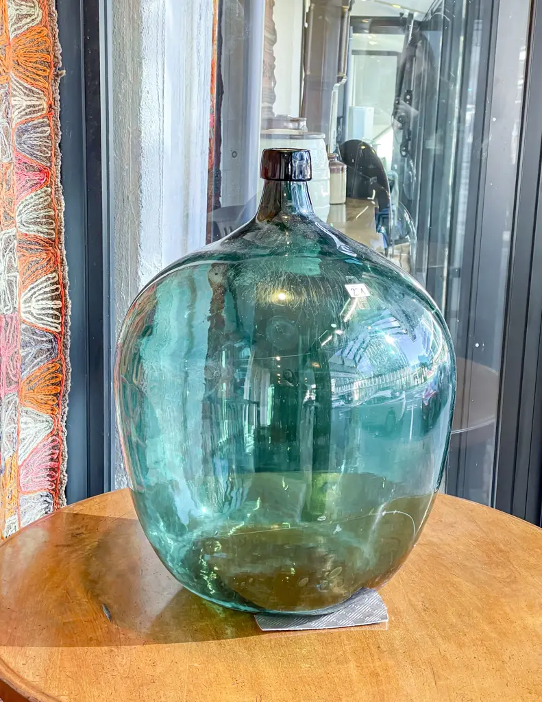 Large Bristol Green Carbouy Image 1++