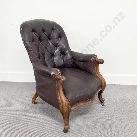 Vict Walnut Framed Grandfather Chair