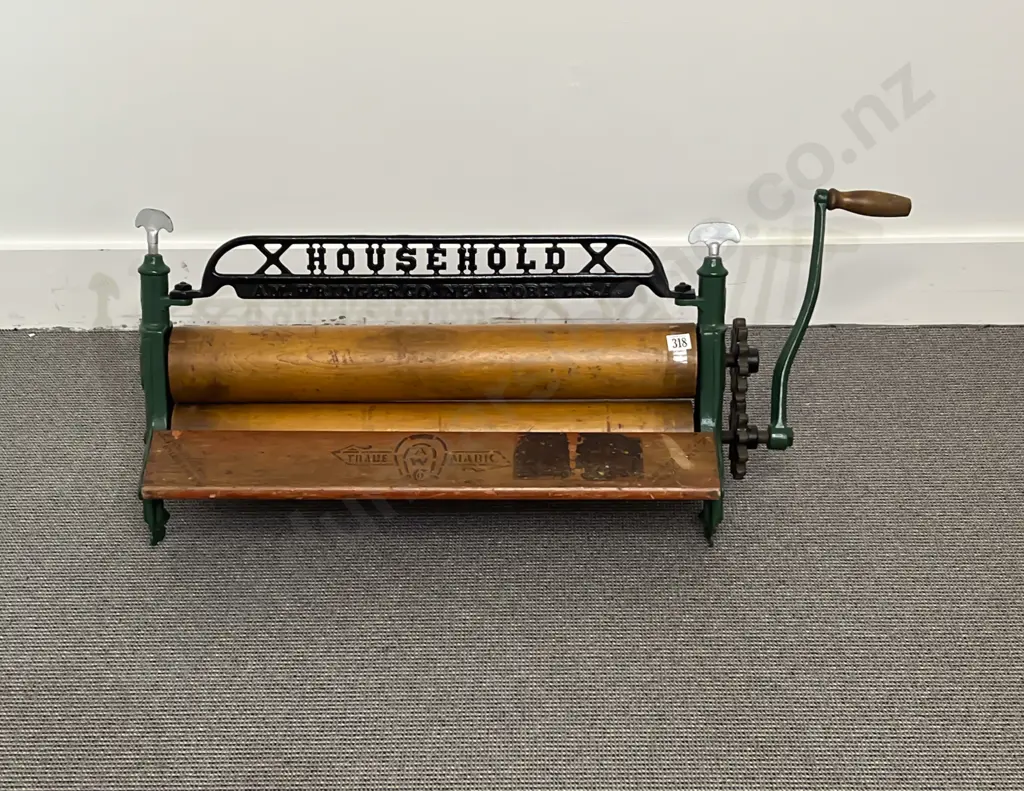 Late C19th AM Wringer Co New York USA Household Laundry Wringer Image 1++