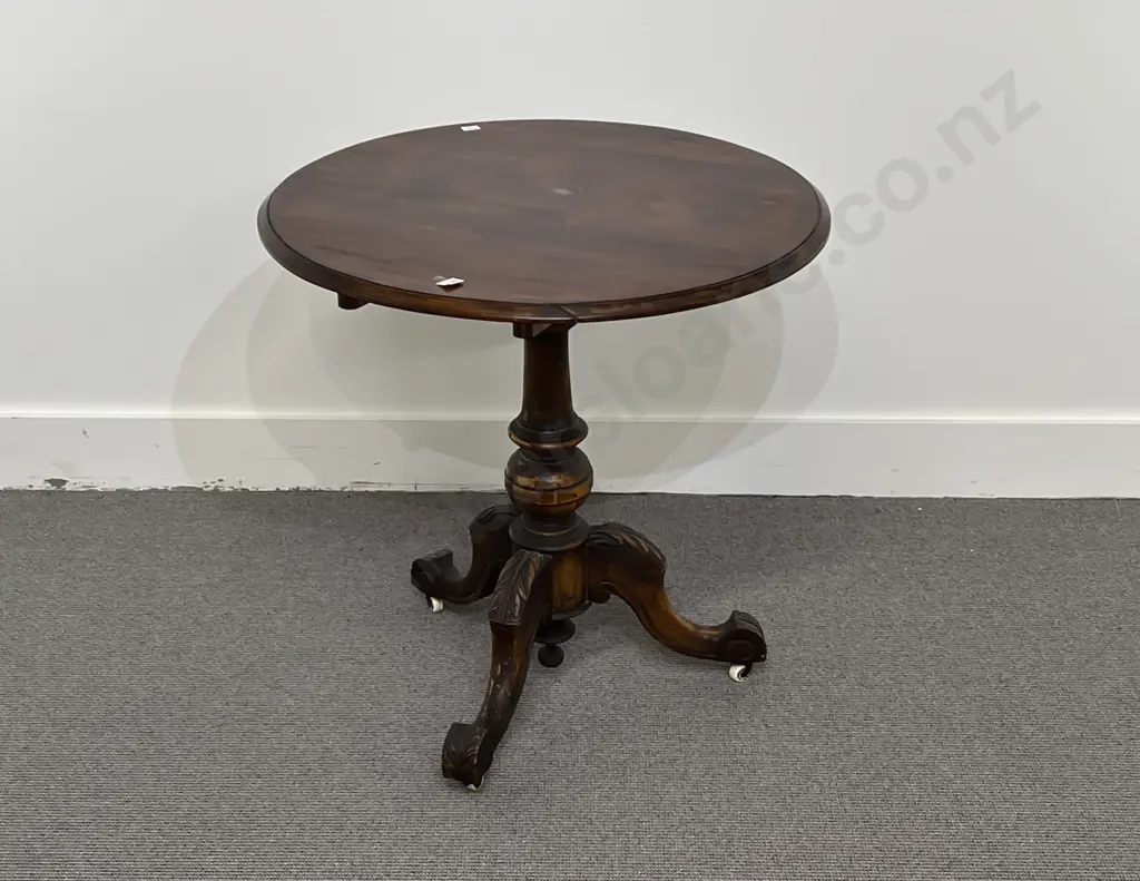 Vict Walnut Tilt Top Circular Wine Table Image 1++