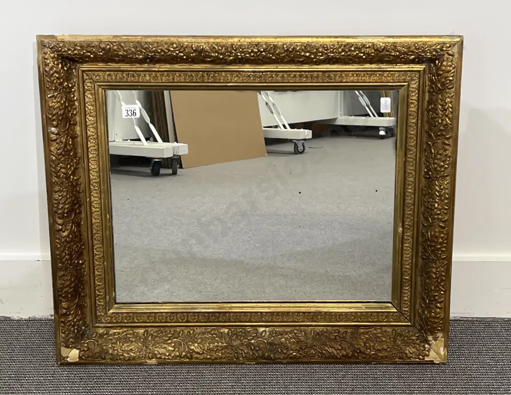 Vict Decoratively Framed Gilt Wood Wall Mirror Image 1++