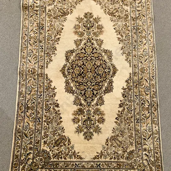 Silk On Cotton Persian Rug