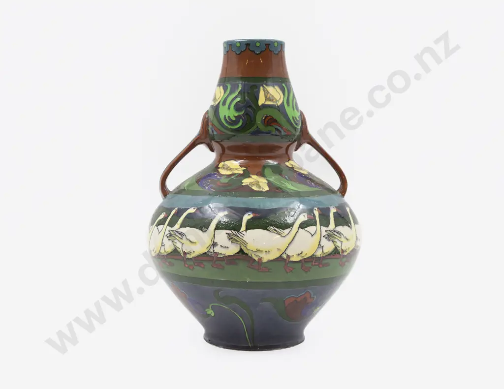 Shelley Intarsio Geese Double Gourd Vase Image 1++