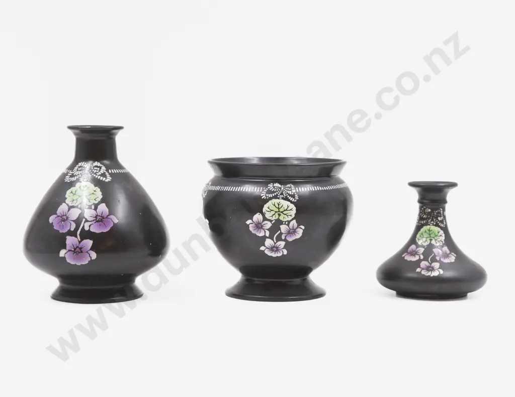 Shelley Rose Bowl Violetta Vase with Two Others Image 1++