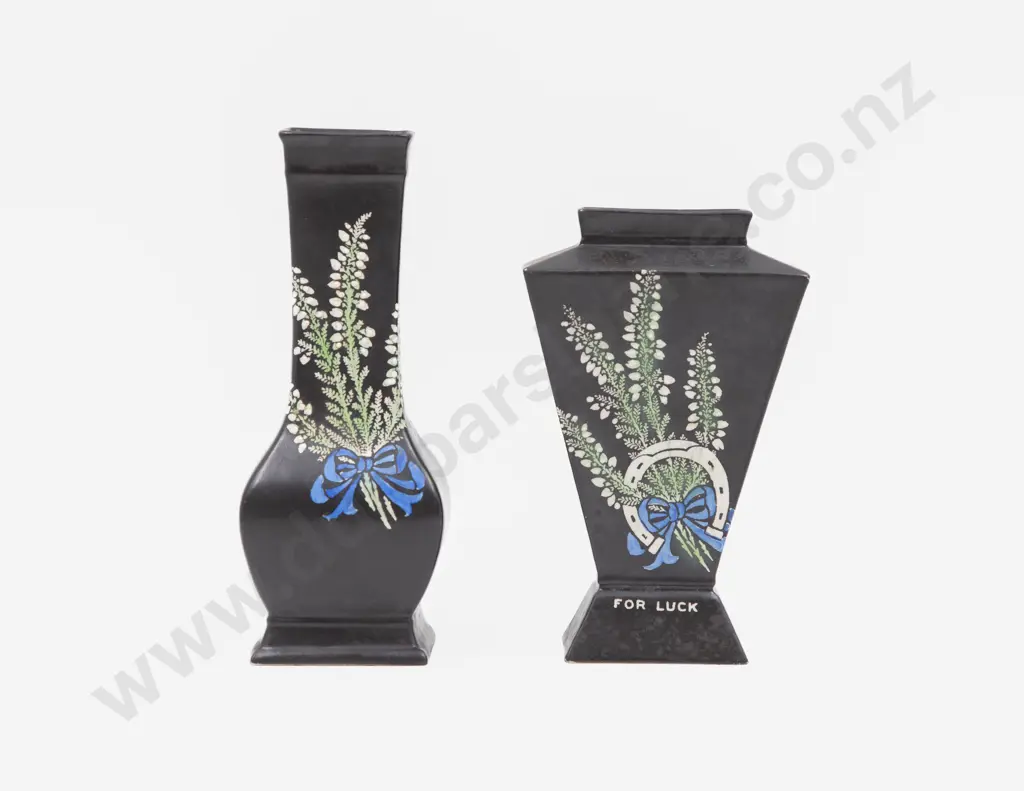 Two Shelley Art Deco Vases Image 1++