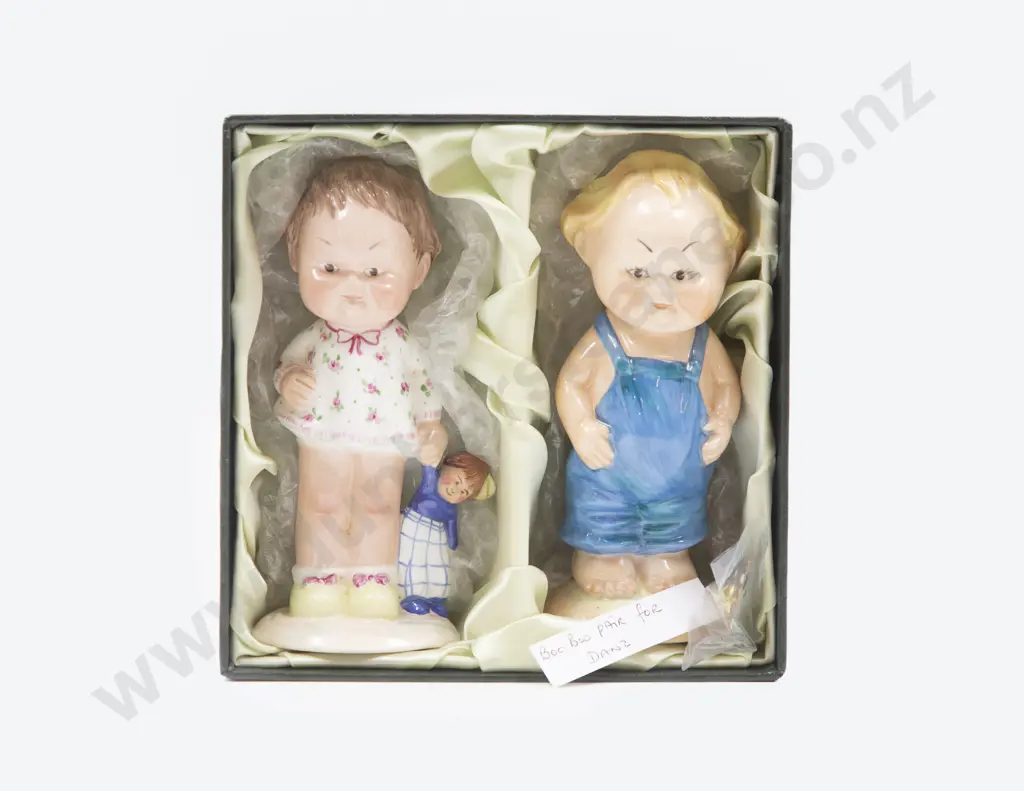 Shelley Ltd Ed 33/1000 Lil Bill & Lilibet Figures Image 1++