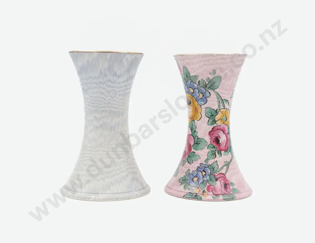 Two Shelley Vases Image 1++