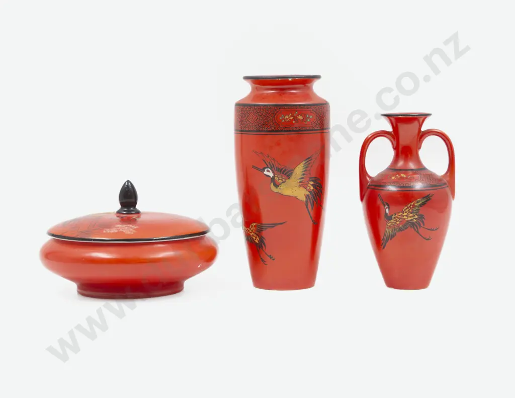 Two Shelley Crane Pattern Vases & Lidded Powder Bowl Image 1++