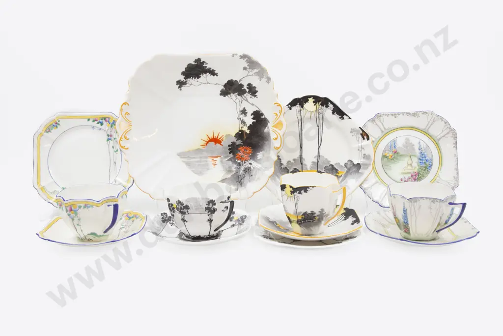 Four Shelley Cup Saucer Plates with Cake Plate Image 1++