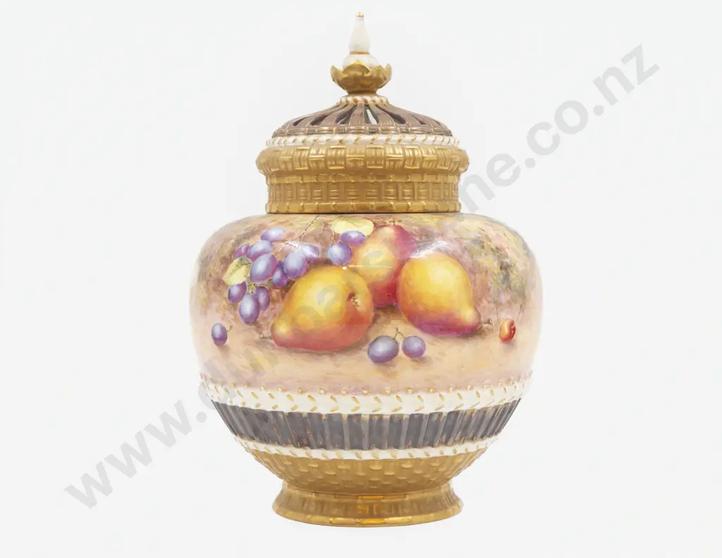 RW Compressed Circular Rose Jar & Cover Image 1++