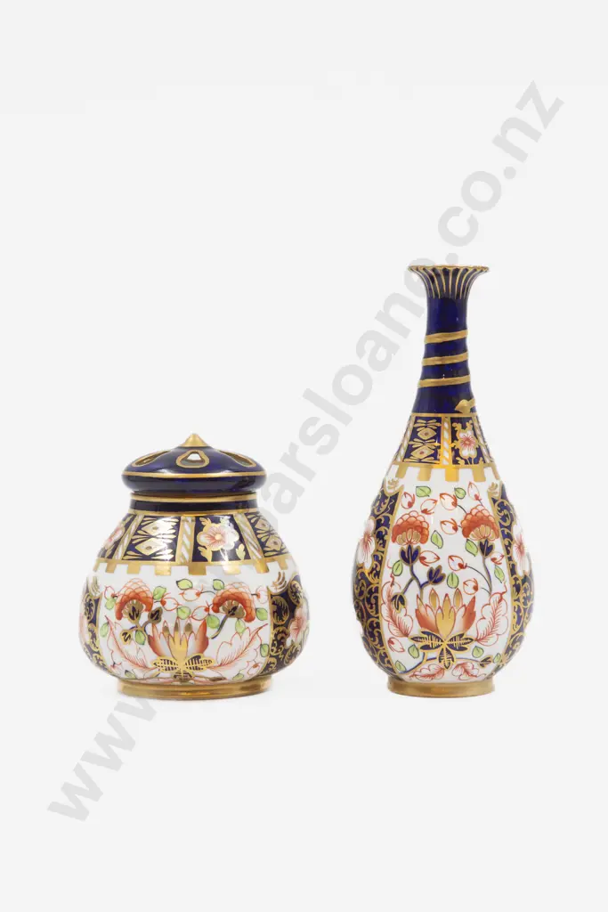 Royal Crown Derby Imari Pattern Specimen Vase & Potpourri Image 1++